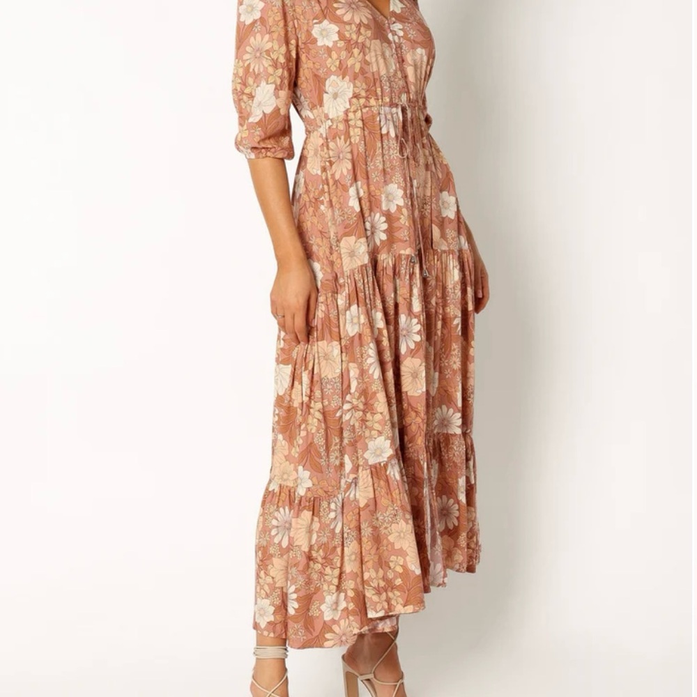 Floral Midi Dress in Tan/Brown